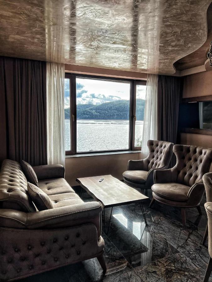 Oasis Resort Rhodopes ドスパット エクステリア 写真