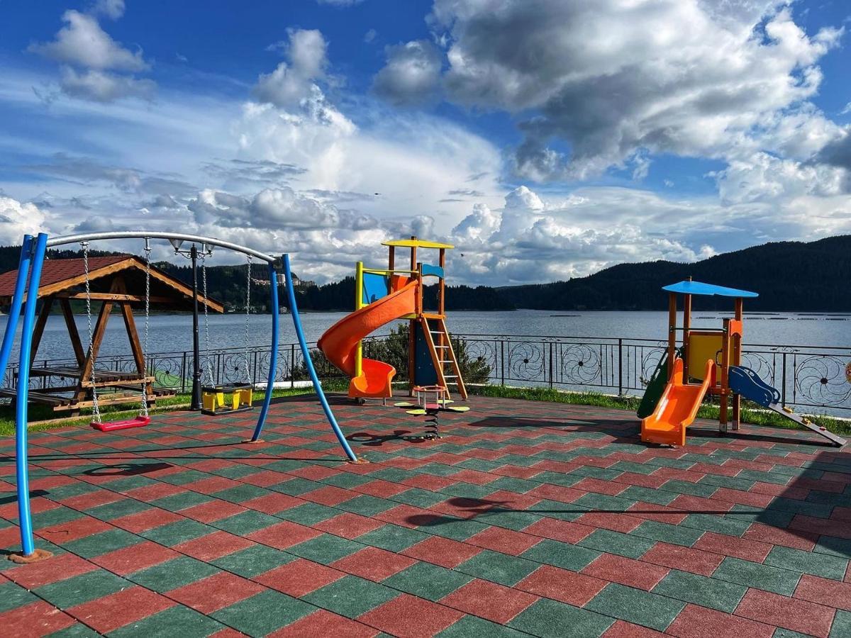 Oasis Resort Rhodopes ドスパット エクステリア 写真