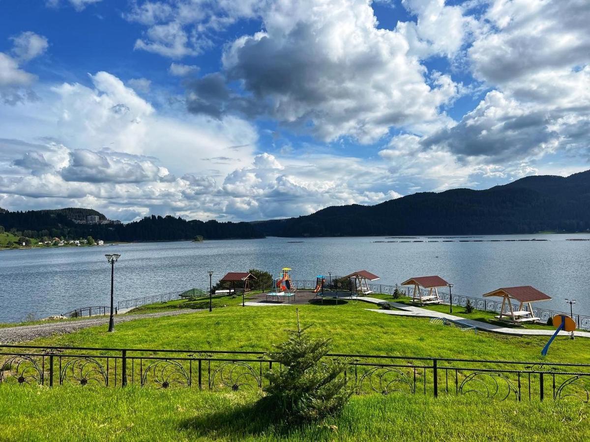 Oasis Resort Rhodopes ドスパット エクステリア 写真
